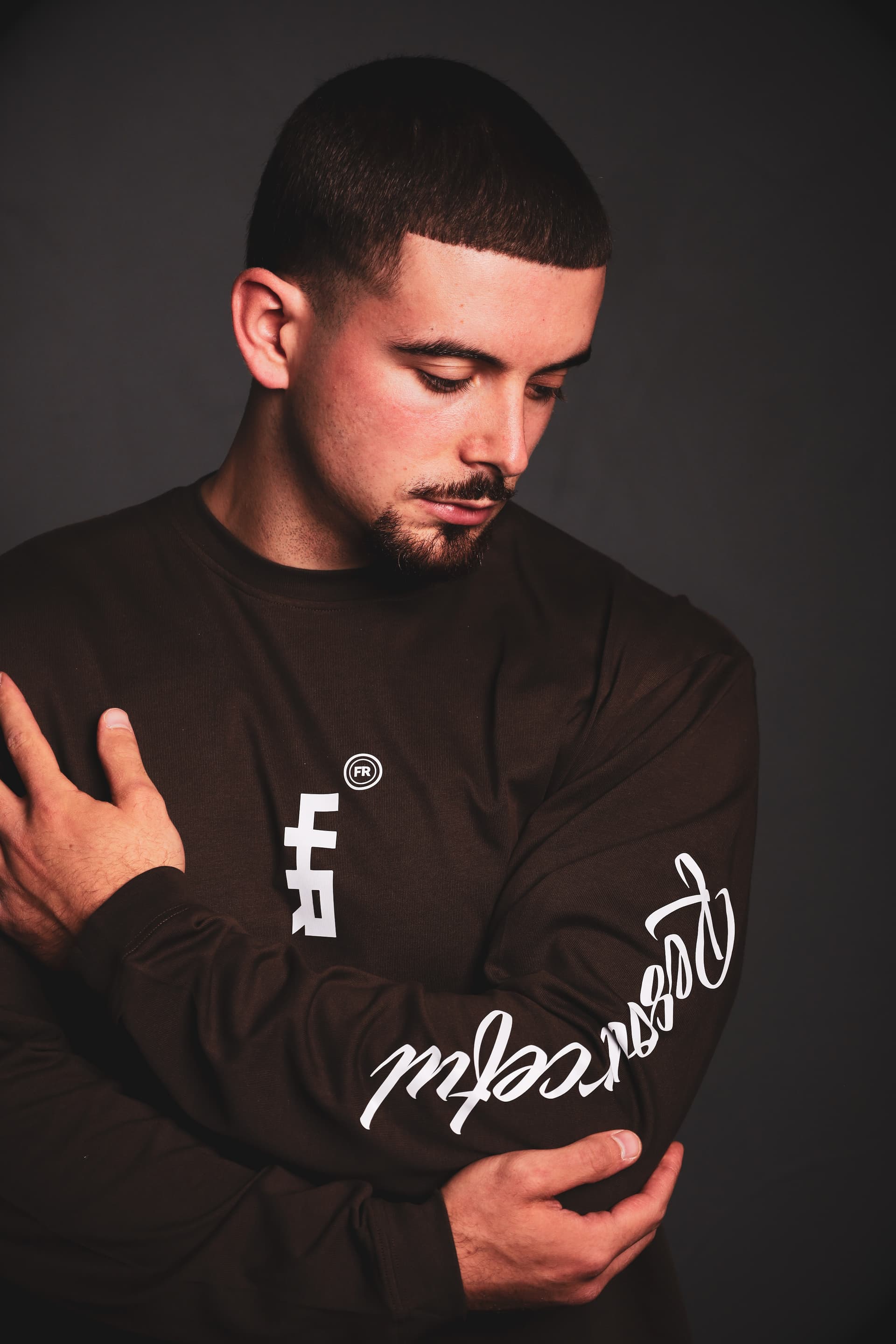 R4EVER ESSENTIAL LONG SLEEVE - BROWN