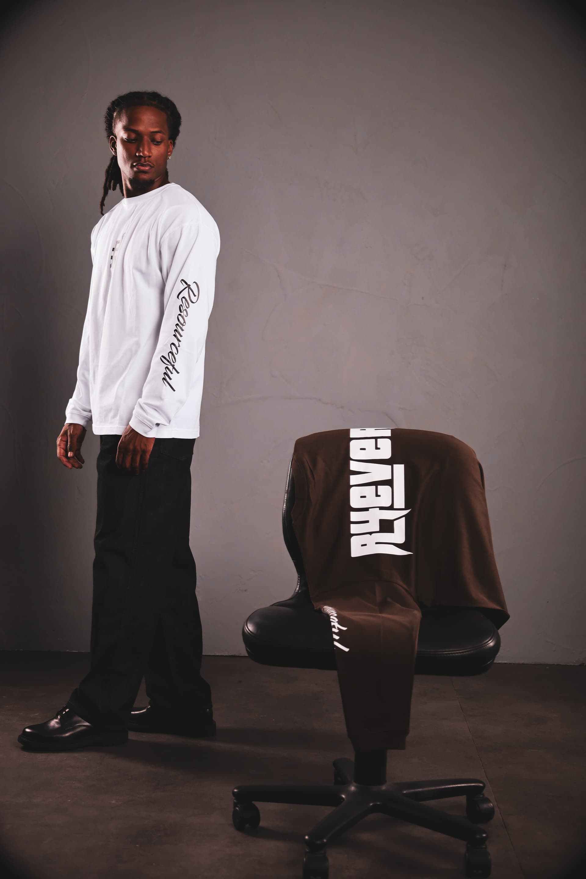 R4EVER ESSENTIAL LONG SLEEVE - WHITE