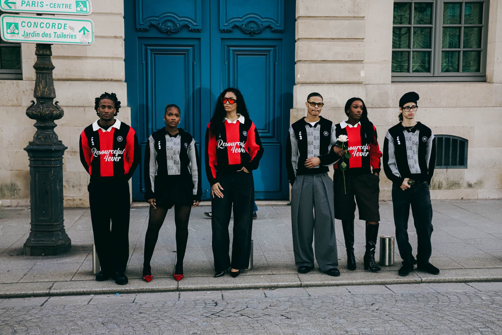 POLO OVERSIZE CROP BLACK – L’ESSENTIEL REVISITÉ