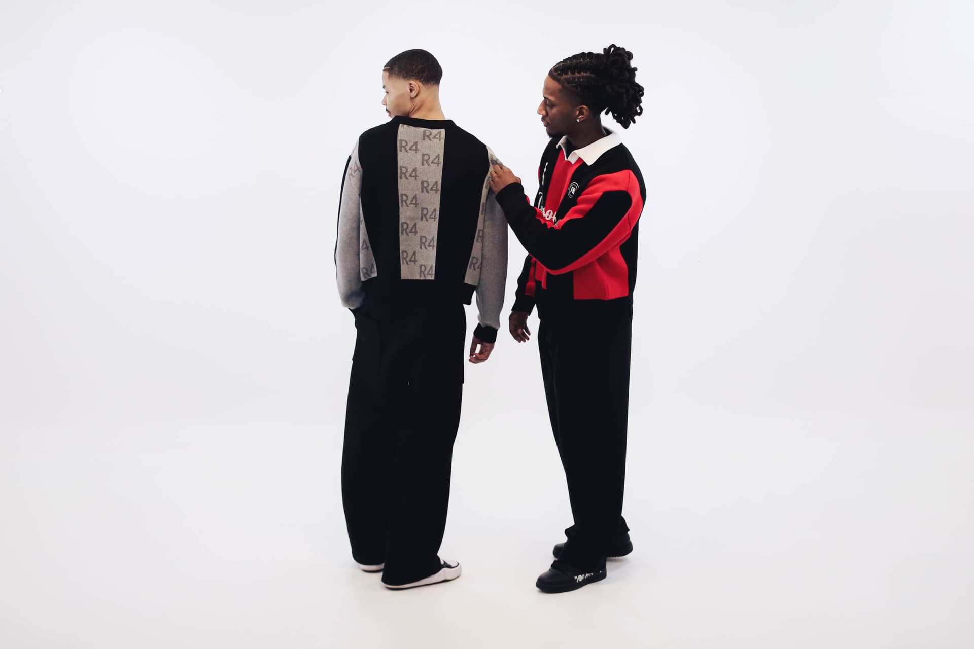 POLO OVERSIZE CROP RED – L’ESSENTIEL REVISITÉ